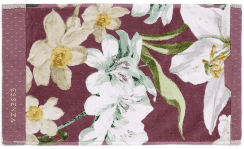 Essenza Rosalee - Håndklæde med smukt motiv og god kvalitet
