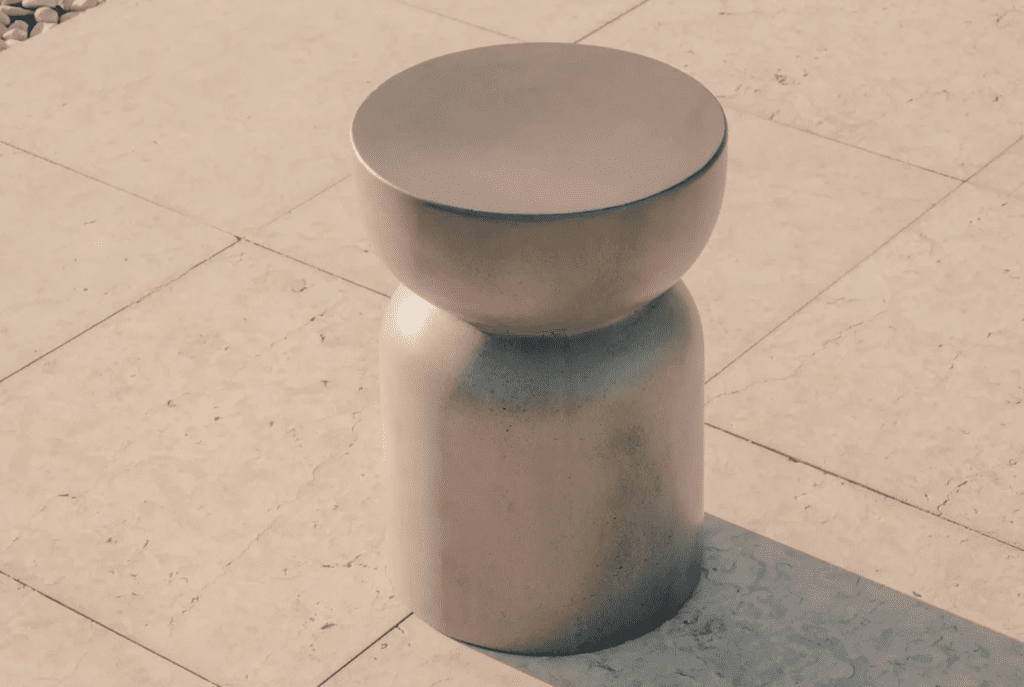 Garbet - Moderne og rustikt sidebord i cement