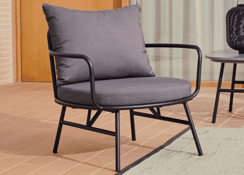 Bramant - Stilfuld lænestol med nordisk elegance