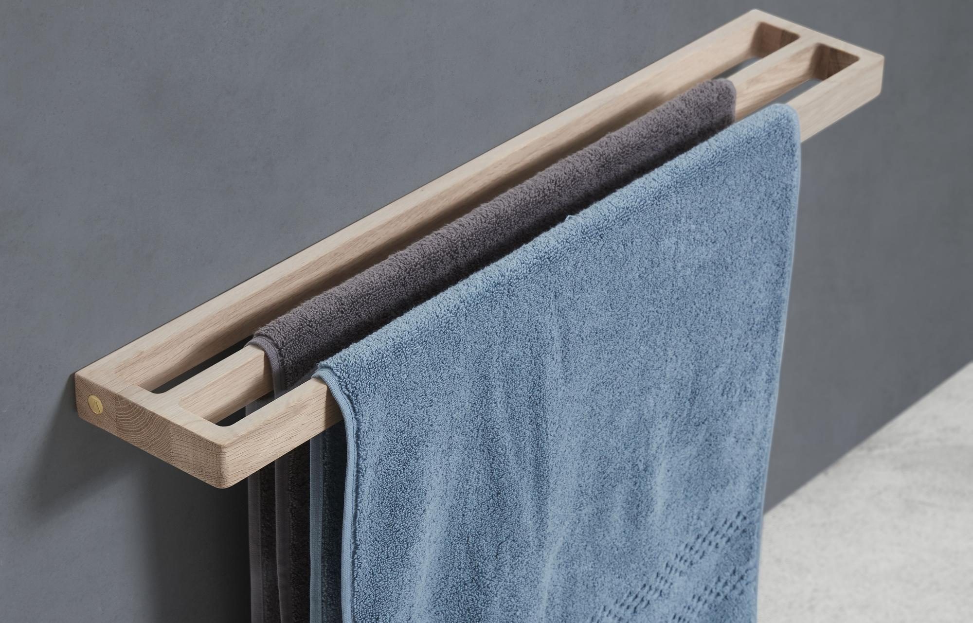 Towel Rack Double - Bærer præg af naturligt og enkelt design